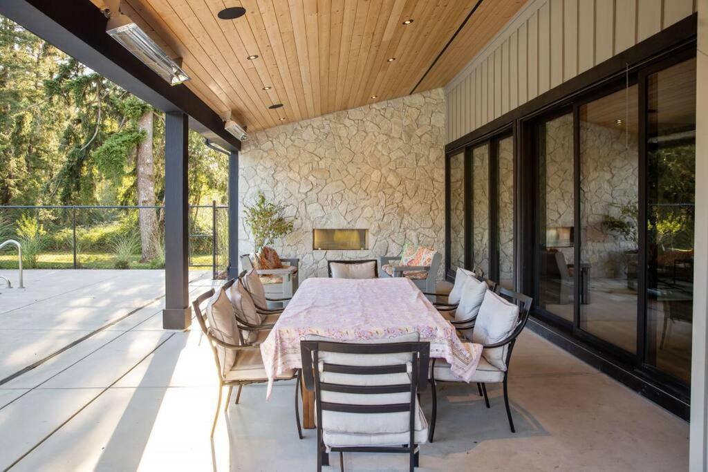 The Fernridge Estate: 5Bd Family Retreat! Villa Langley Exteriör bild