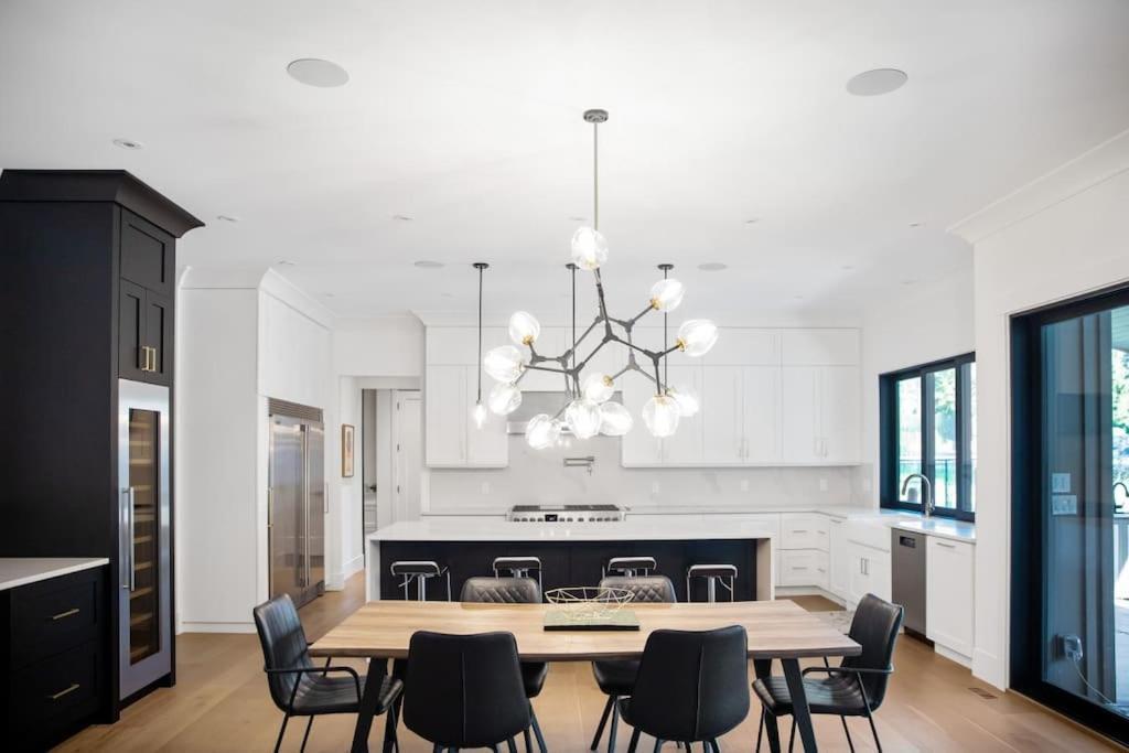 The Fernridge Estate: 5Bd Family Retreat! Villa Langley Exteriör bild