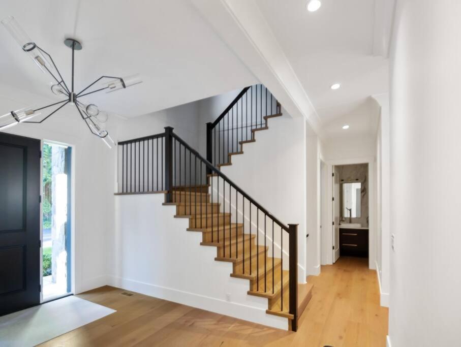 The Fernridge Estate: 5Bd Family Retreat! Villa Langley Exteriör bild